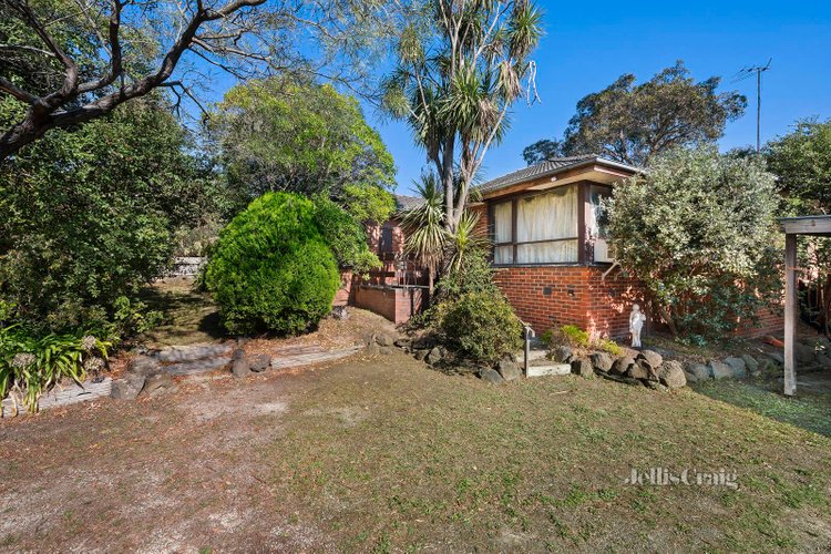 6 Erang Court Mooroolbark 3138