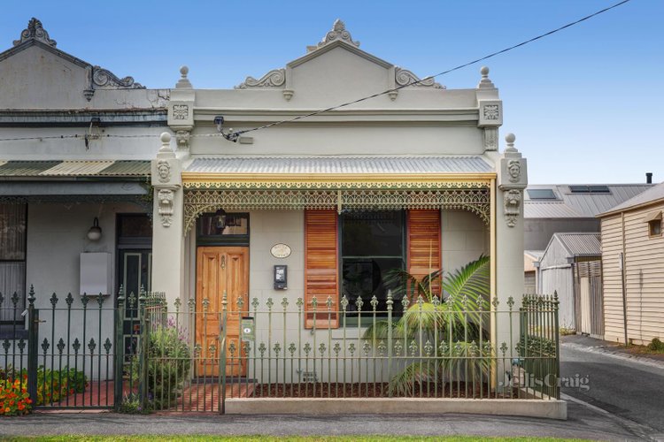 6 Finlay Street Albert Park 3206