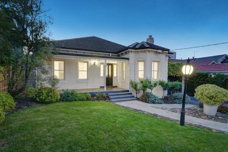 6 First Avenue Kew 3101