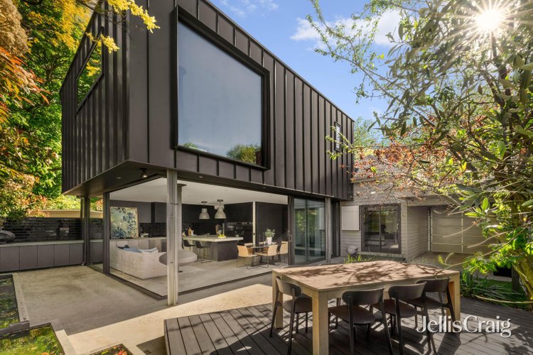 6 Frank Street Ballarat Central 3350