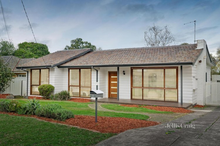 6 French Court Watsonia 3087