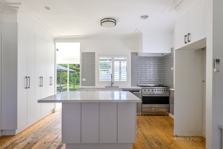 6 Gill Street Reservoir 3073