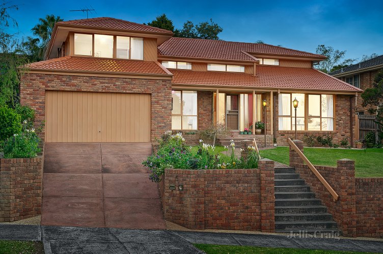 6 Glen Orchard Close Templestowe 3106