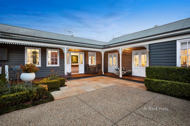 6 Grattan Place Richmond 3121