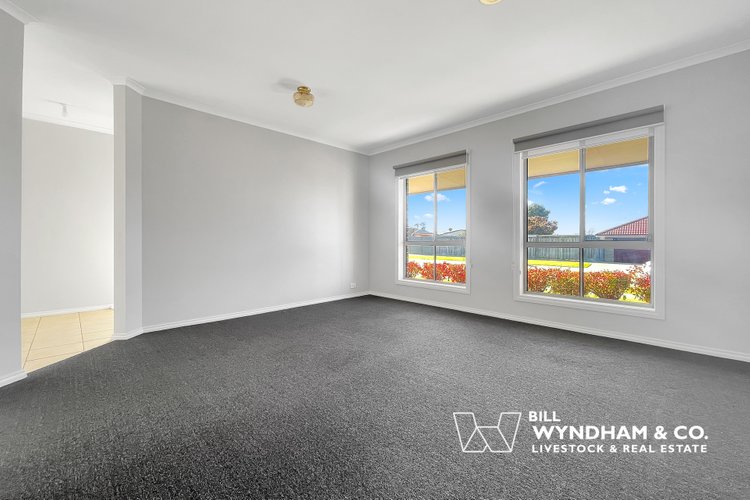 6 Gree Kulluk Place, Eastwood