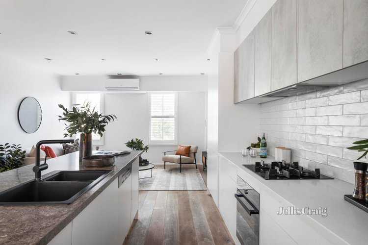 6 Hotham Street East Melbourne 3002