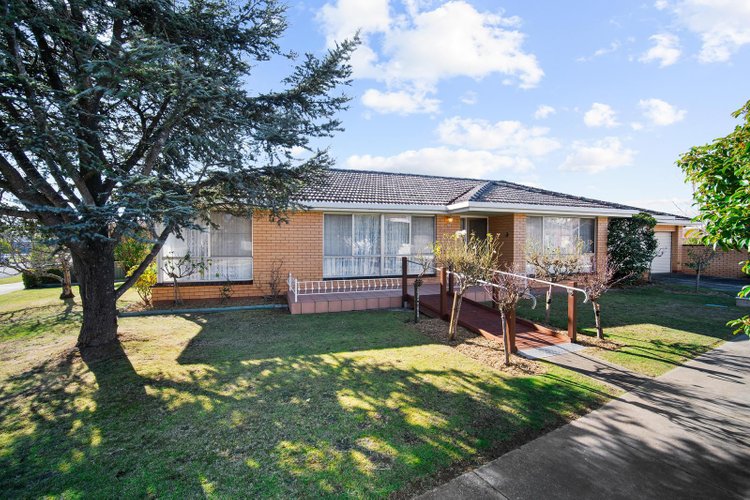 6 Huntington Street Wendouree 3355