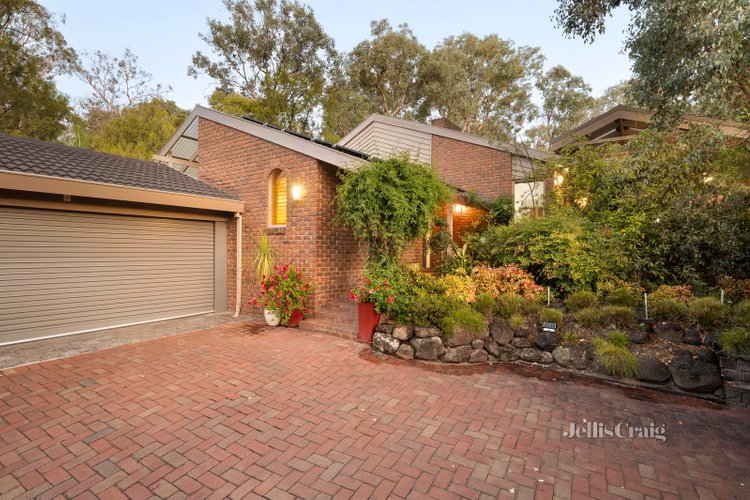 6 Ibsley Square Eltham 3095