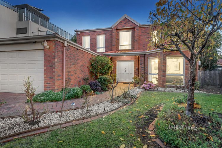 6 Inglis Court Glen Waverley 3150