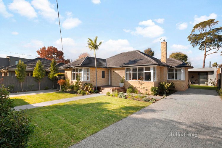 6 Ivy Street Cheltenham 3192