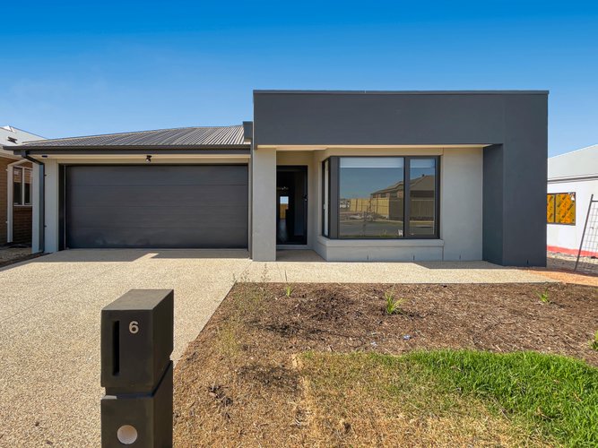 6 Jetty Street  Armstrong Creek 3217