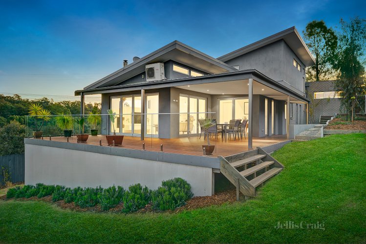 6 Kalbar Road Eltham 3095
