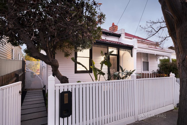 6 Kelvin Grove Thornbury 3071
