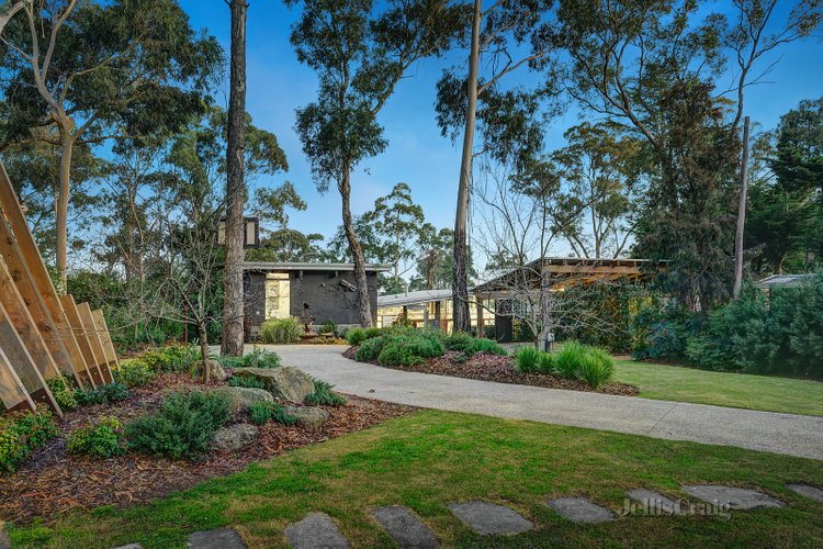 6 Kent Hughes Road Eltham 3095