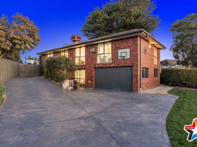 6 Kinarra Court Mooroolbark 3138