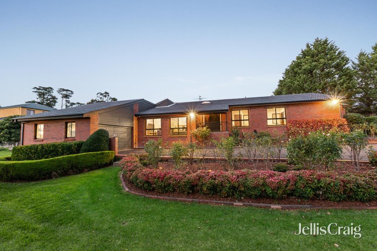 6 Kyreli Close Donvale 3111