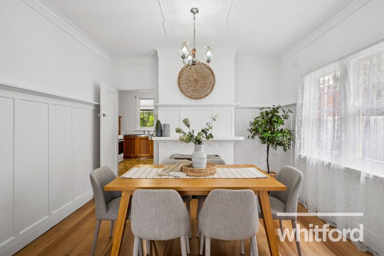6 Lancaster Avenue, Newtown