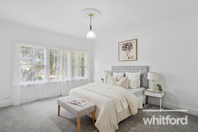 6 Lancaster Avenue, Newtown