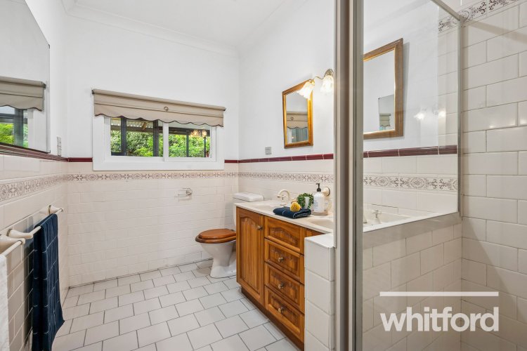 6 Lancaster Avenue, Newtown