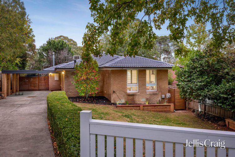6 Lourie Court Ringwood 3134