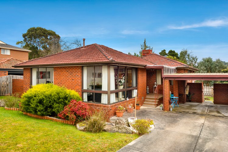 6 Margot Avenue Doncaster 3108