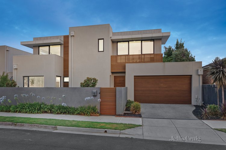 6 Marion Street Bentleigh 3204