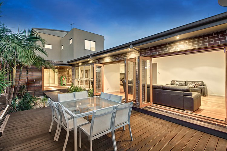 6 Melton Avenue Camberwell 3124