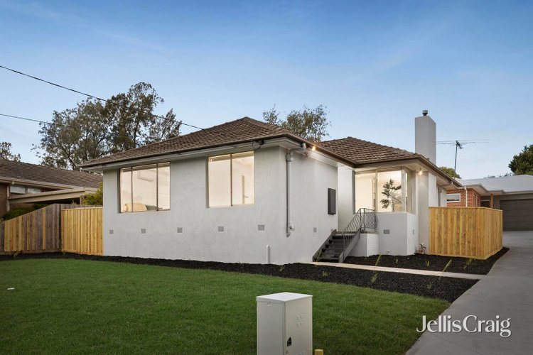 6 Monomeith Street Mooroolbark 3138