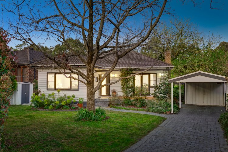 6 Morris Avenue Mont Albert North 3129
