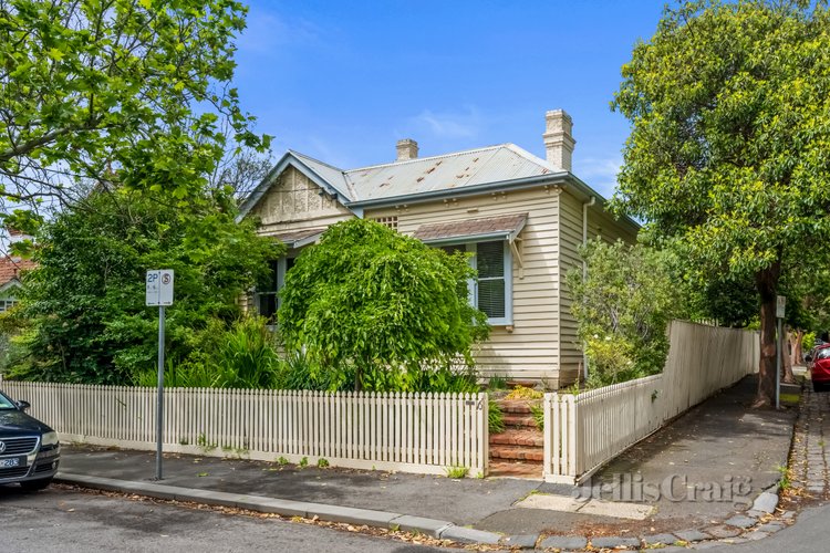 6 Mt Pleasant Grove Armadale 3143