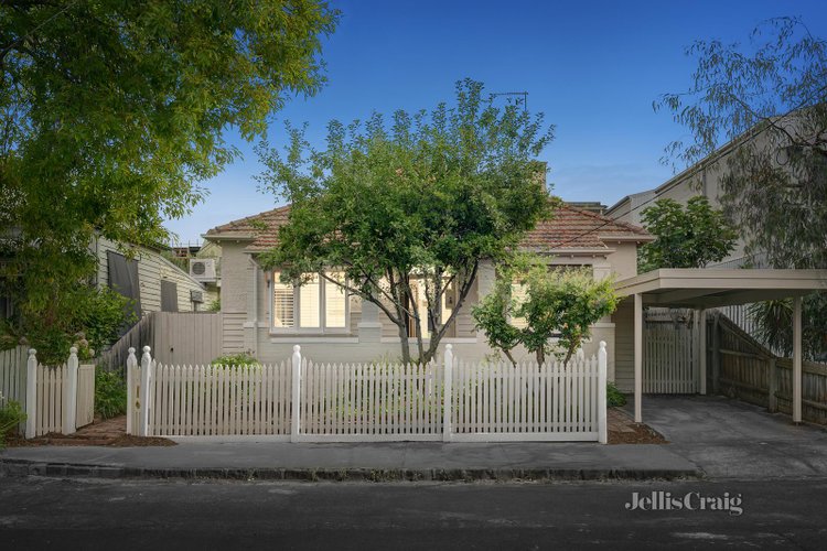 6 New Street Kew 3101