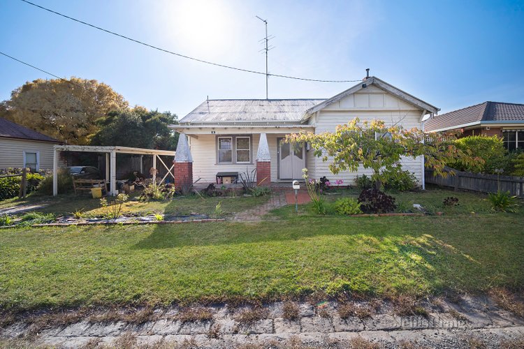 6 Oliver Street Ballarat East 3350