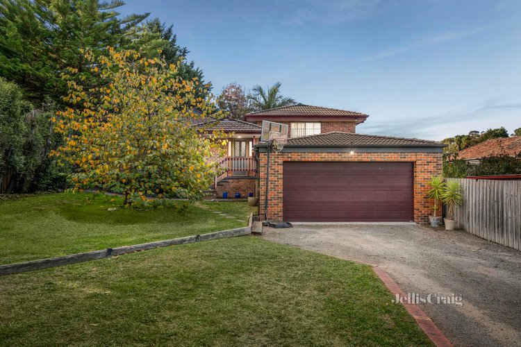 6 Olsen Close Mooroolbark 3138