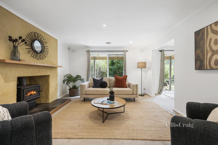 6 Orbel Court Eltham 3095