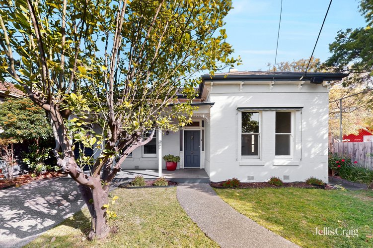 6 Osborne Close Brighton 3186
