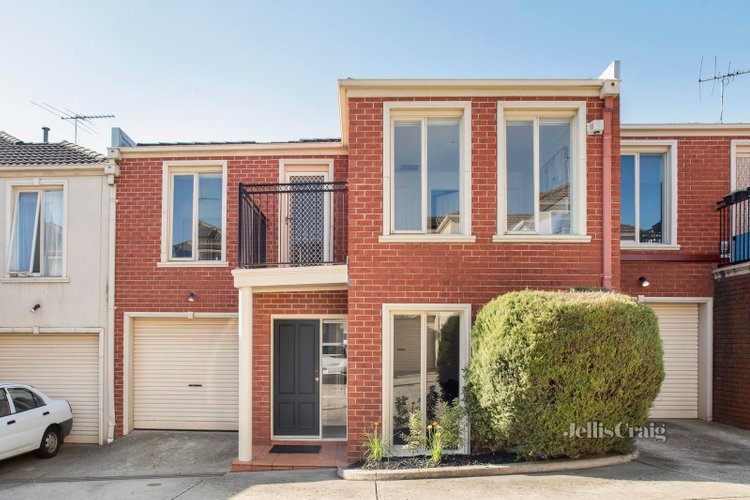 6 Parklane Mews Coburg 3058