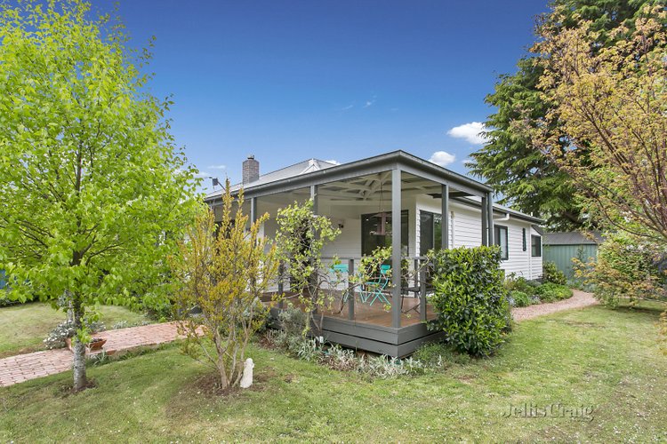 6 Quarry Street Trentham 3458