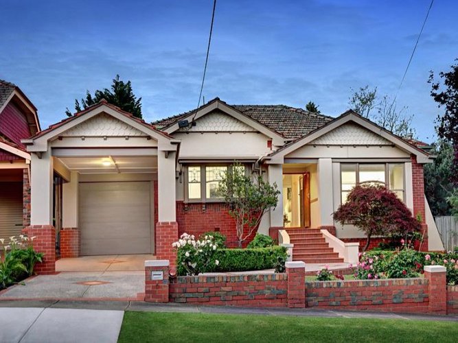 6 Rosebank Avenue Strathmore 3041