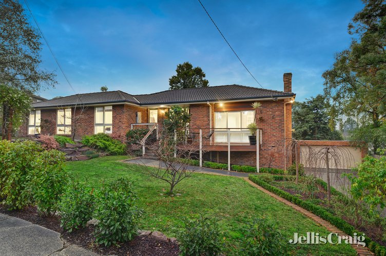 6 Rowland Court Wonga Park 3115