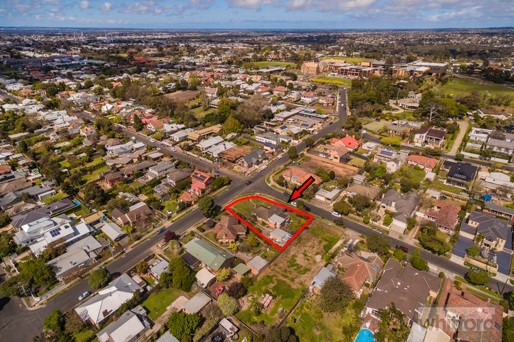 6 Ruthven Street, Newtown