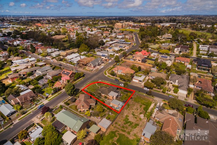 6 Ruthven Street, Newtown