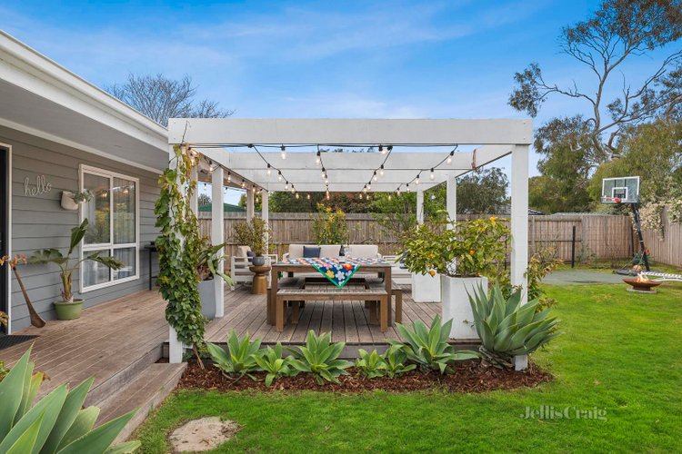 6 Selby Close Barwon Heads 3227