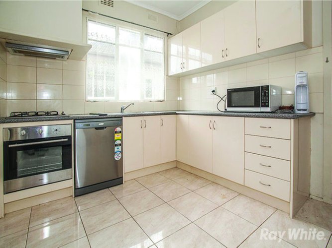 6 Spence Street Burwood 3125