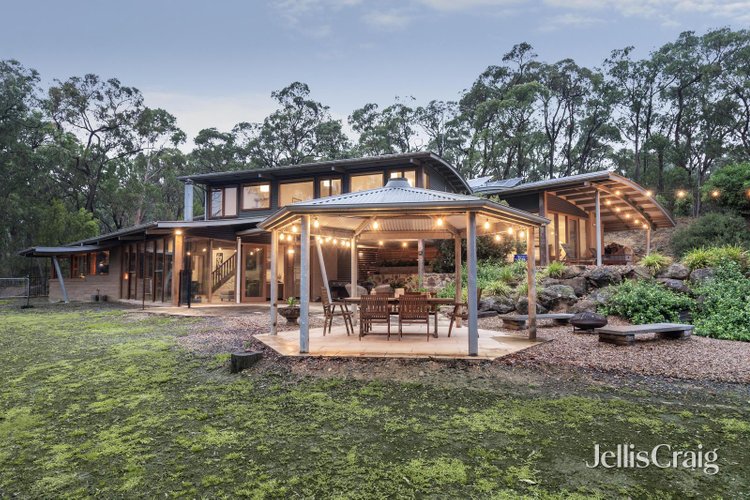 6 Stane Brae Court Wonga Park 3115