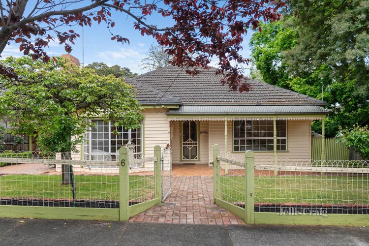 6 Stocks Road Mount Waverley 3149