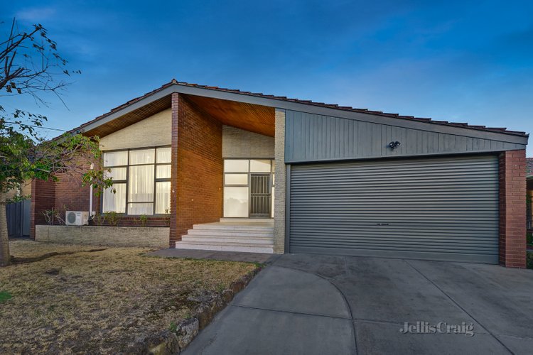 6 Stratford Avenue Bentleigh East 3165