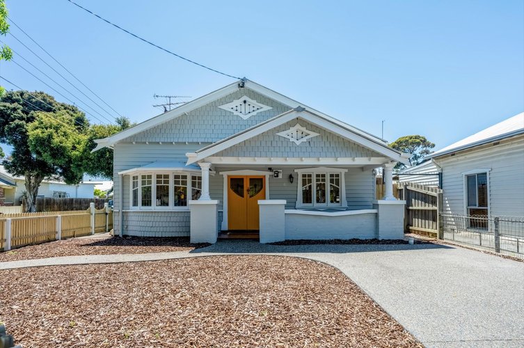 6 Sumner Avenue Northcote 3070