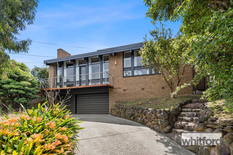 6 Sylvan Court, Newtown