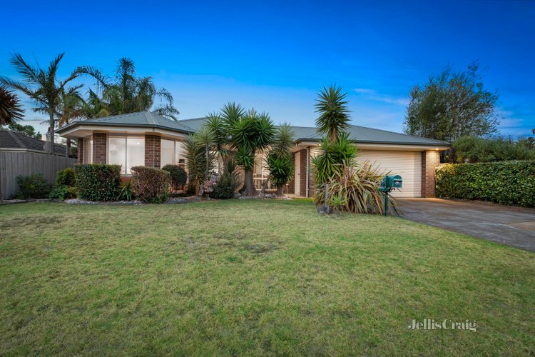 6 Tangerine Court Mount Martha 3934