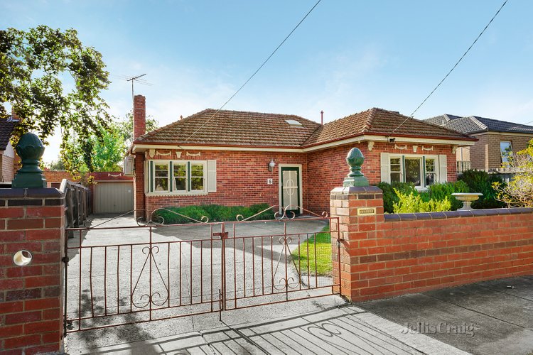 6 Thaxted Road Murrumbeena 3163